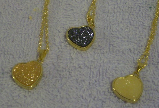 Druzy aura heart pendants, gold plated.